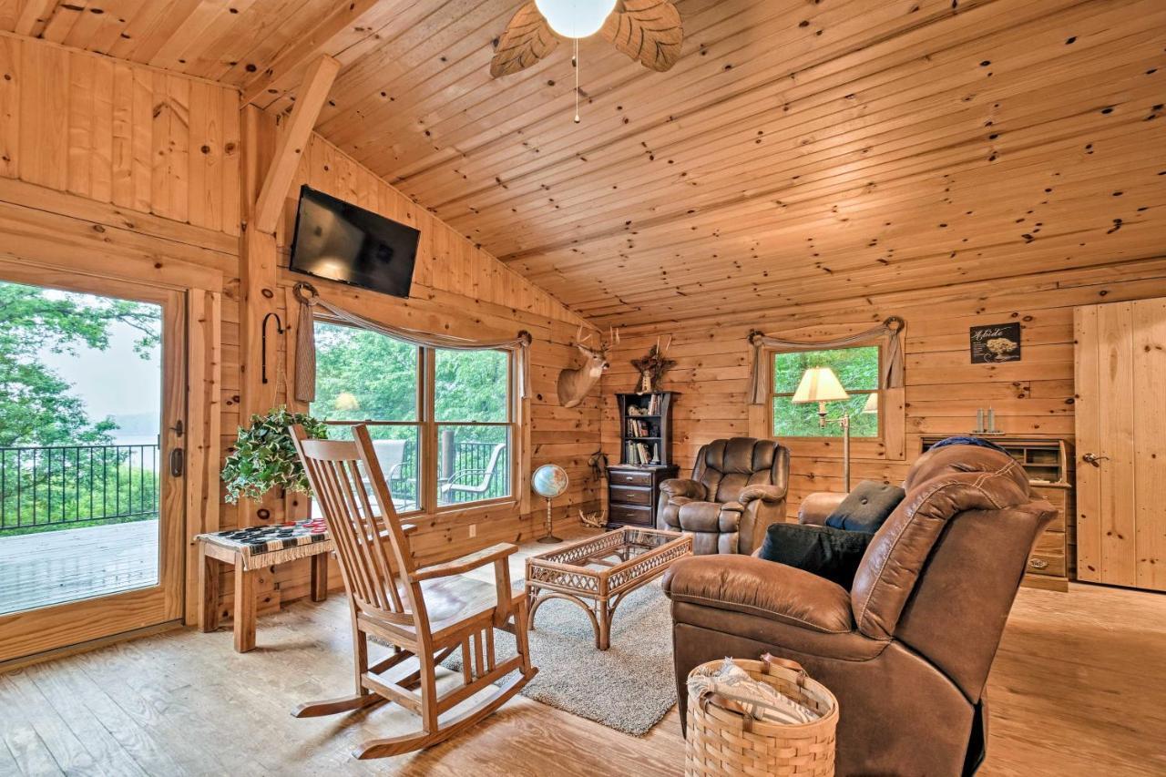 Cozy Amish Country Cabin On Shipshewana Lake! Εξωτερικό φωτογραφία