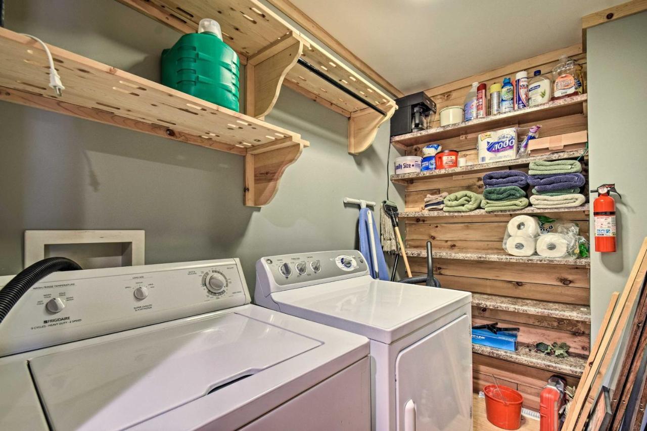 Cozy Amish Country Cabin On Shipshewana Lake! Εξωτερικό φωτογραφία